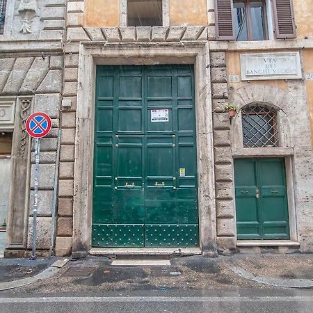 Apartament La Corte Antica Dei Banchi Vecchi Rzym Zewnętrze zdjęcie